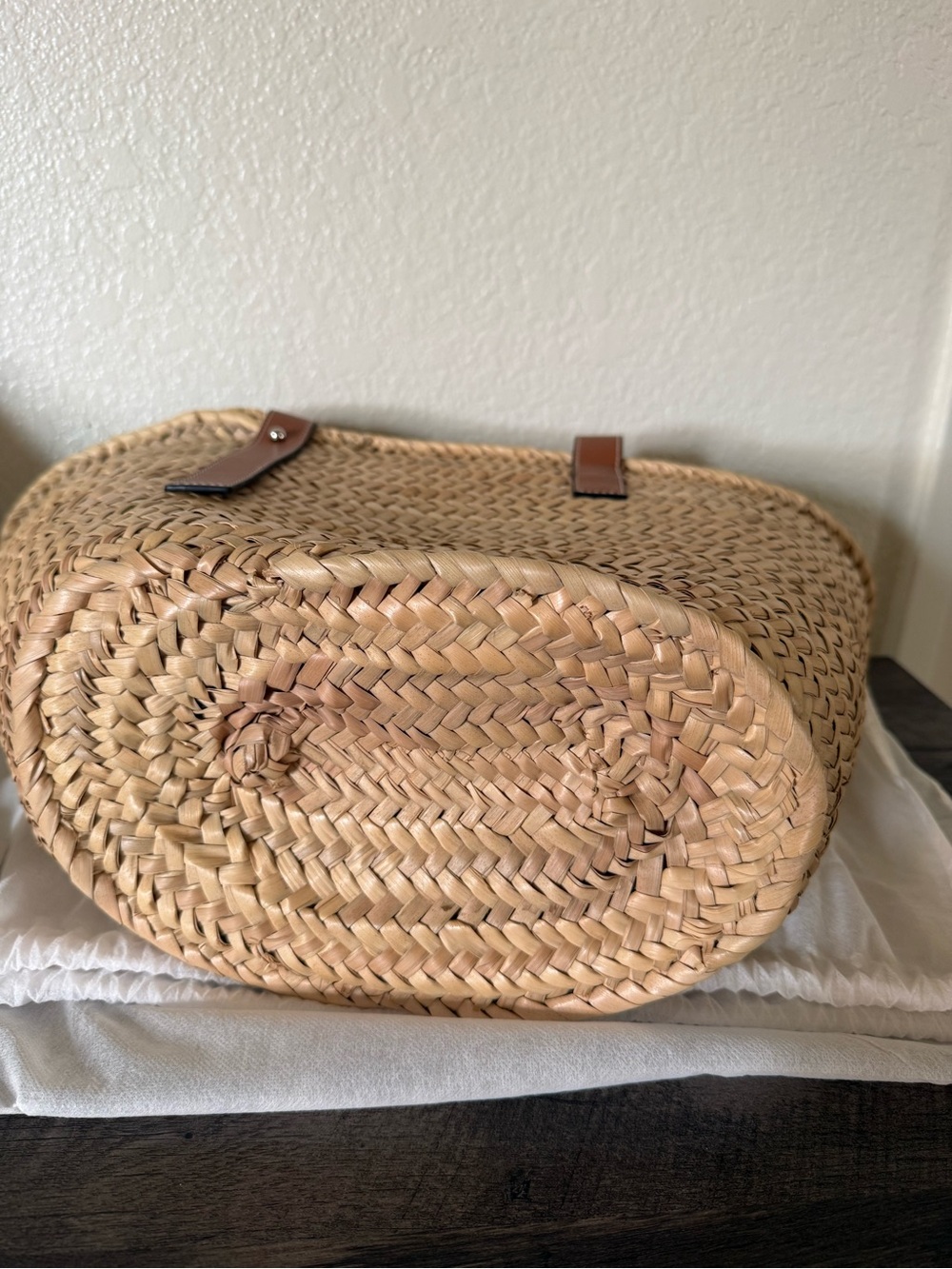 Loewe Natural Straw Tote with Brown Leather Trim and Logo Patch - Picture 4 of 9